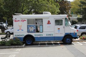snow-cone-shave-ice-truck